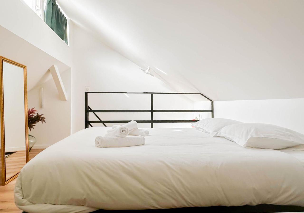 Rainbow, Rue Carnot Apartment Анси Екстериор снимка