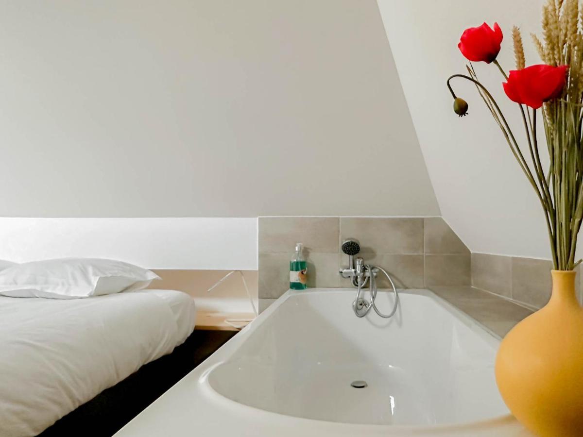 Rainbow, Rue Carnot Apartment Анси Екстериор снимка